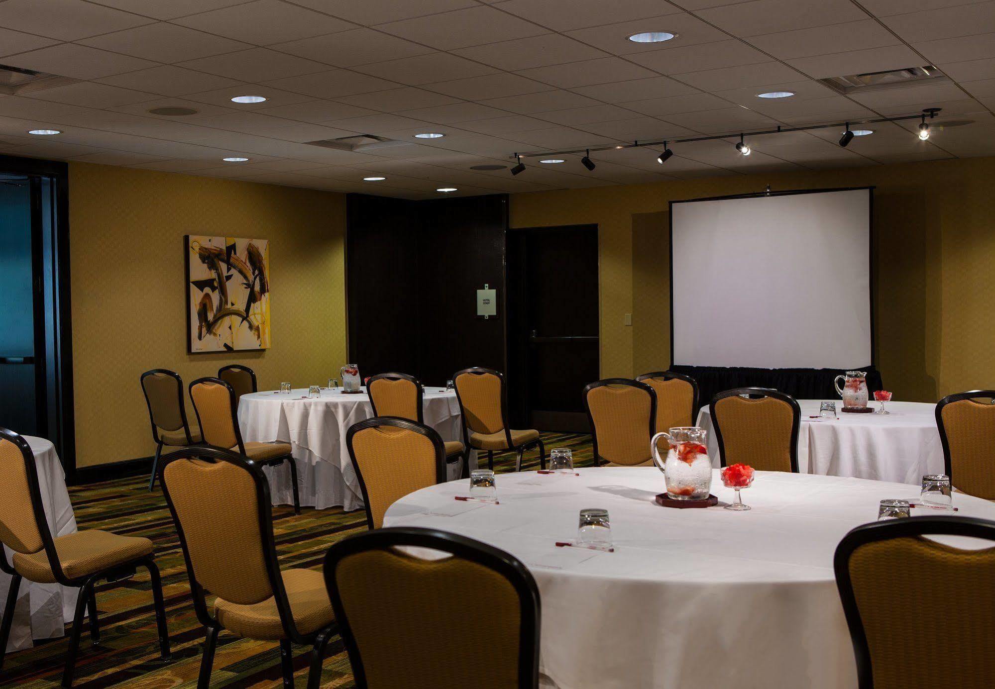 Greensboro-High Point Marriott Airport Buitenkant foto