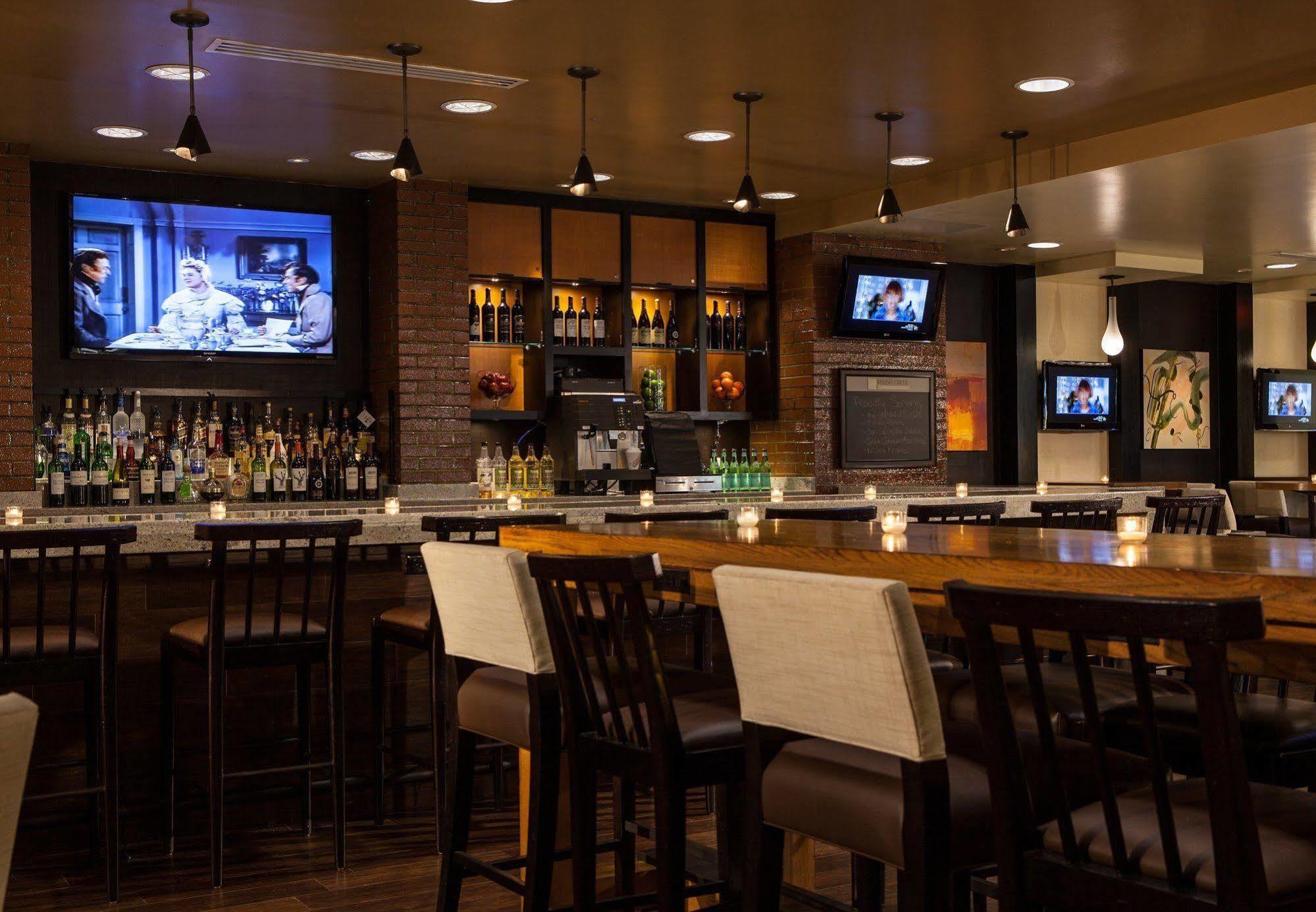 Greensboro-High Point Marriott Airport Buitenkant foto